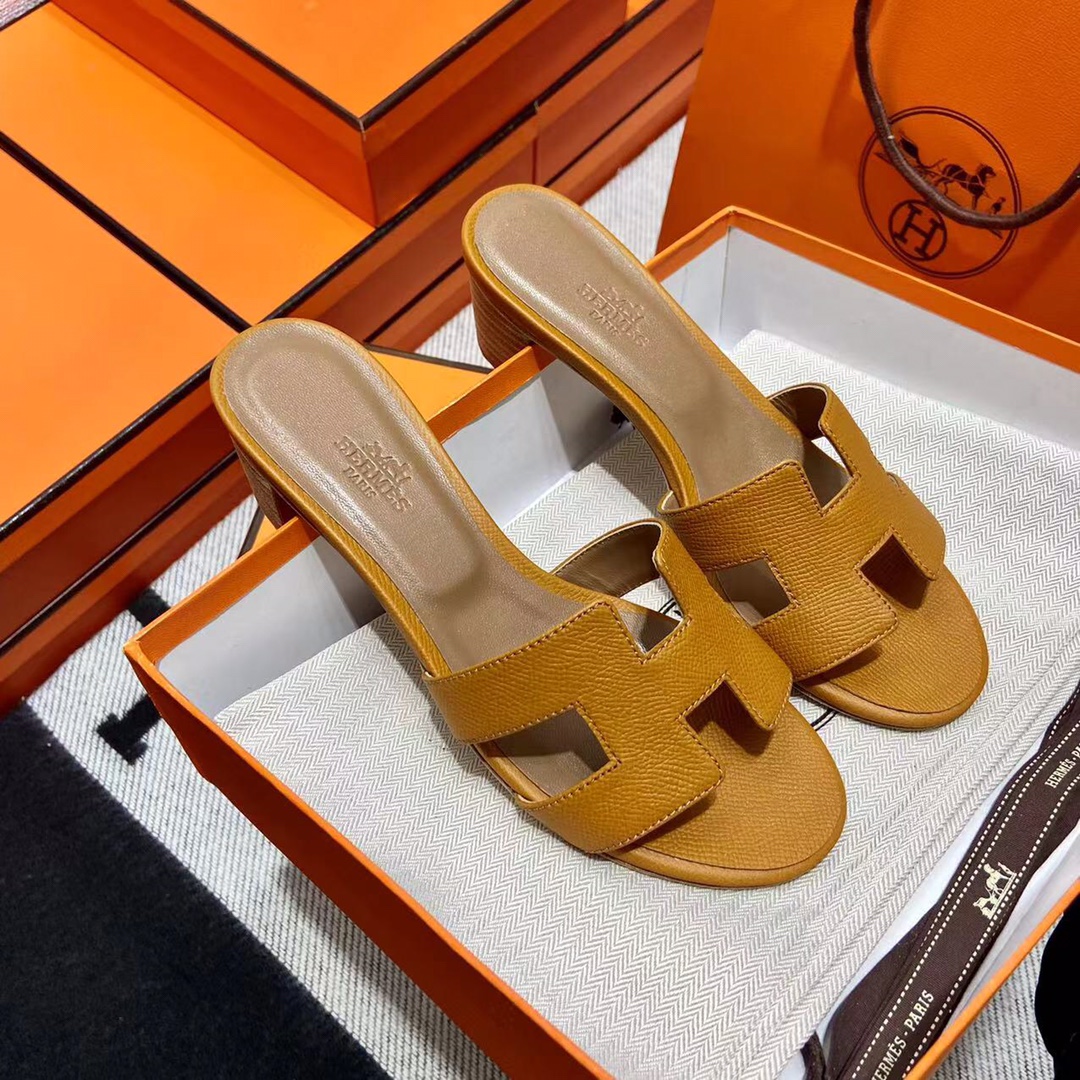 에르메스 올수공 오아시스 슬리퍼 샌들 앱송 64